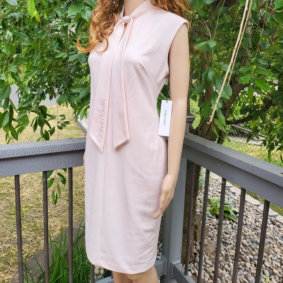 🆕️🌺CALVIN KLEIN🌺 Tie Neck Sheath Dress💃 SIZE:6 - Picture 4 of 15